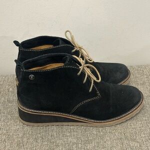Sofft Saige wedge Black Suede Booties Size 9